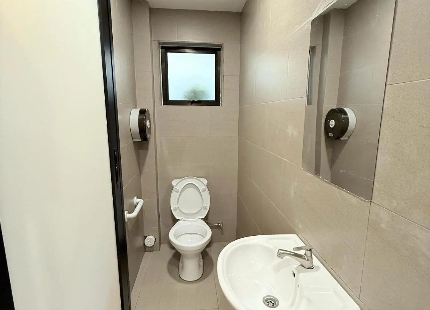 Myroom At 11, Jalan Adams Georgetown מלון